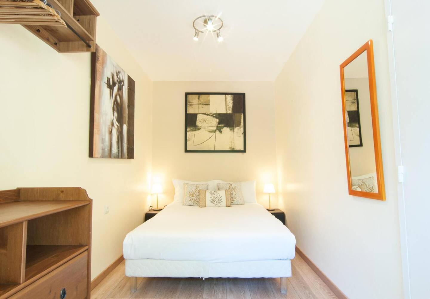 Elegant Apt W/2 Terraces/Mins To Beach & Shops Антиб Экстерьер фото